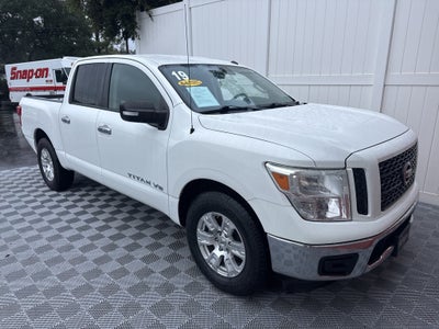 2019 Nissan Titan SV