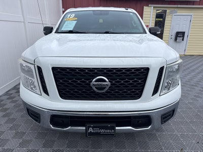 2019 Nissan Titan SV