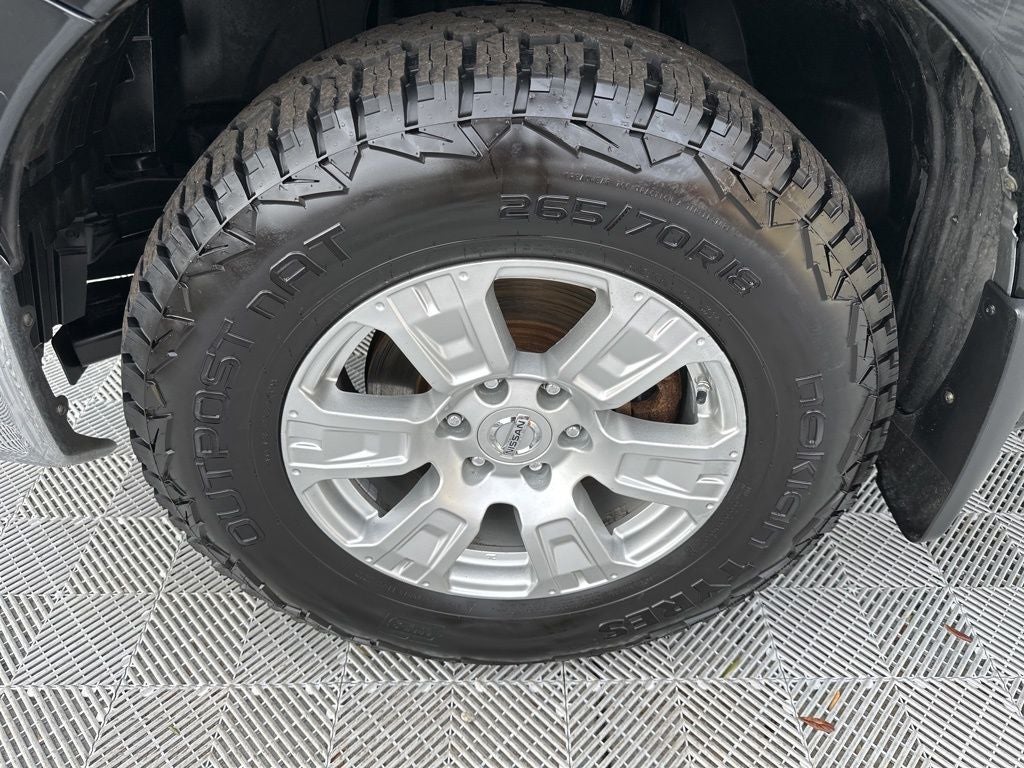 2017 Nissan Titan SV