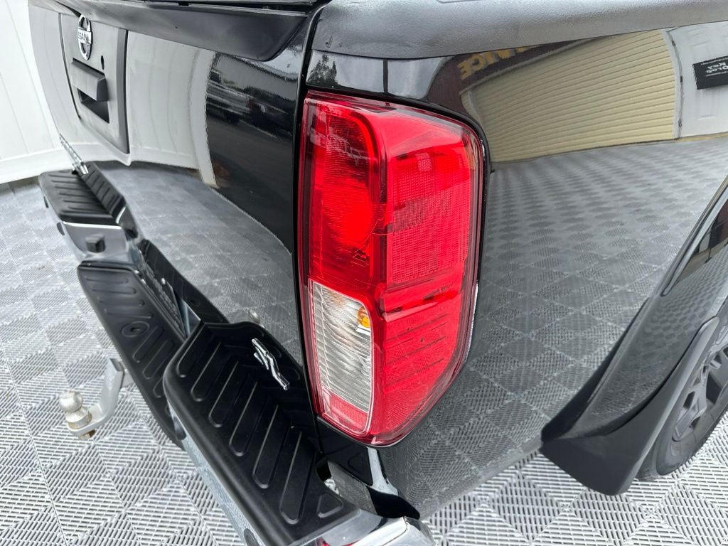 2019 Nissan Frontier SL