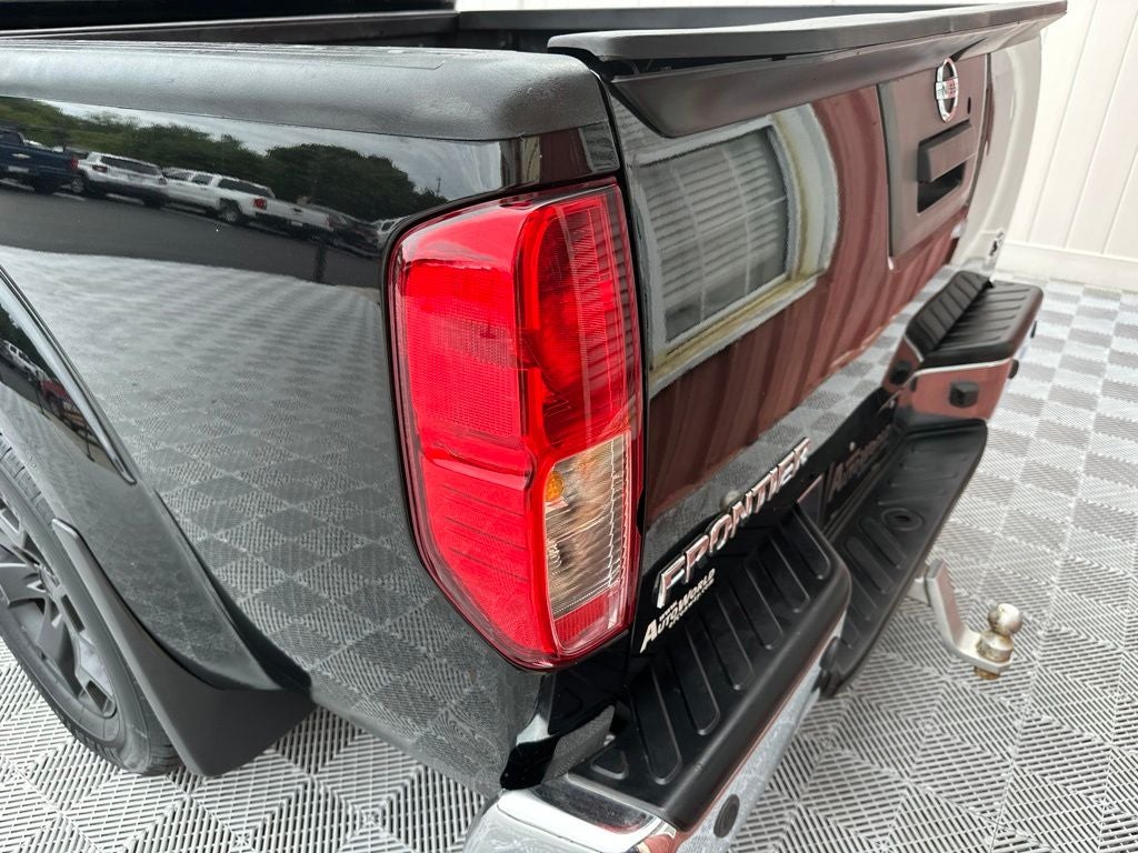 2019 Nissan Frontier SL