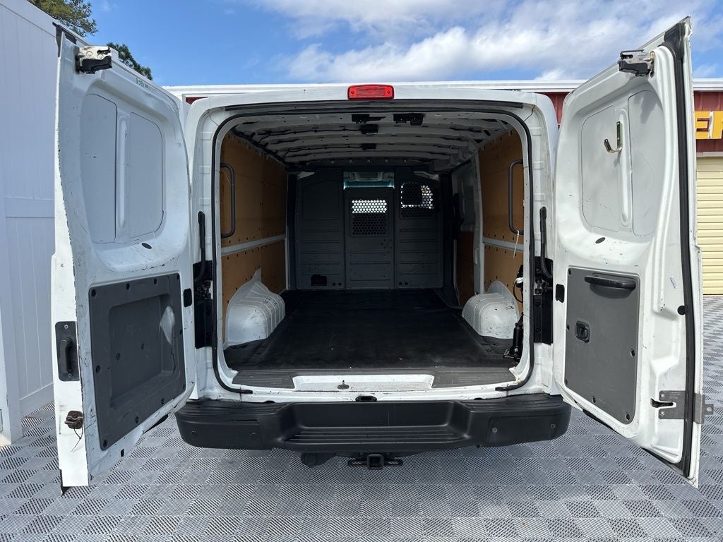 2015 Nissan NV2500 HD SV