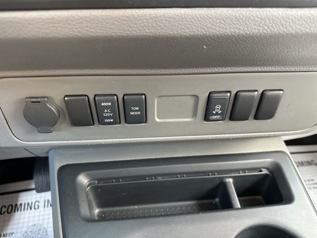 2015 Nissan NV2500 HD SV