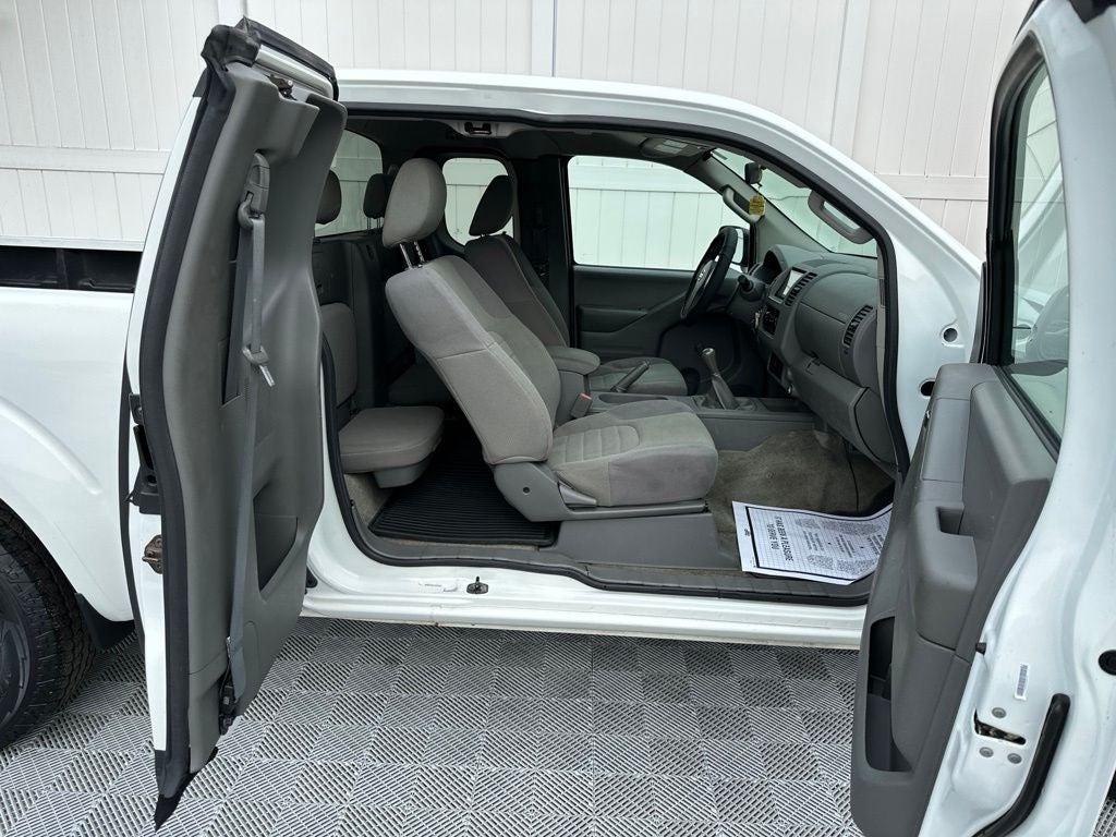 2015 Nissan Frontier S