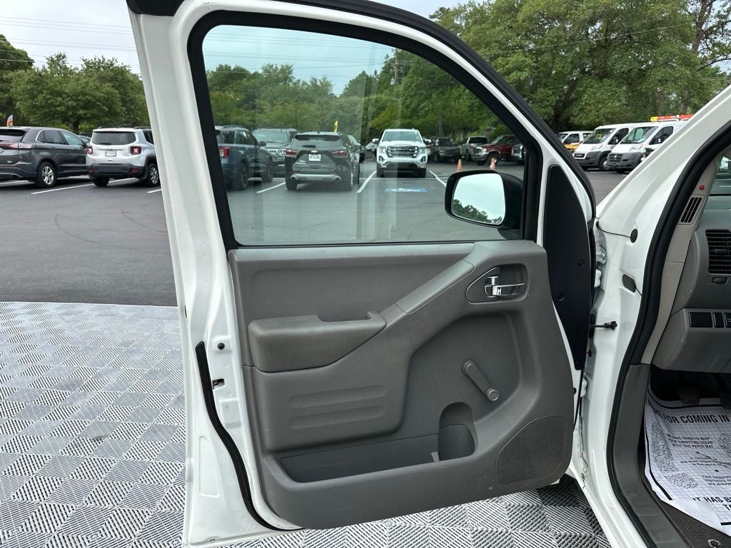 2015 Nissan Frontier S