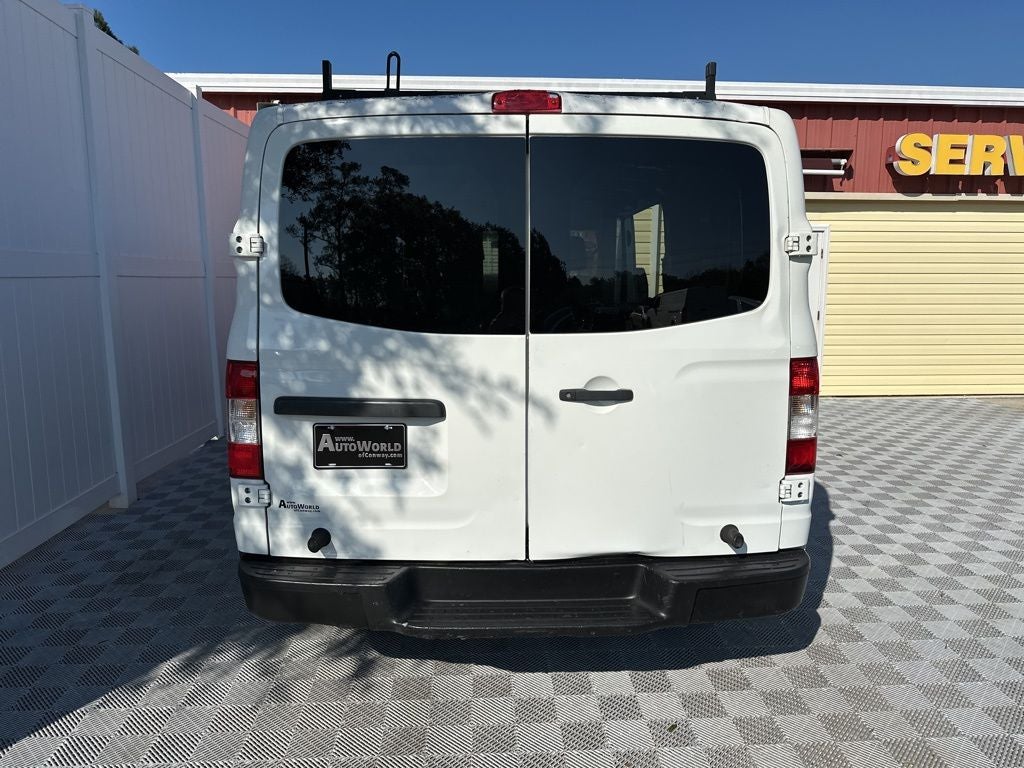 2017 Nissan NV2500 HD S Standard Roof