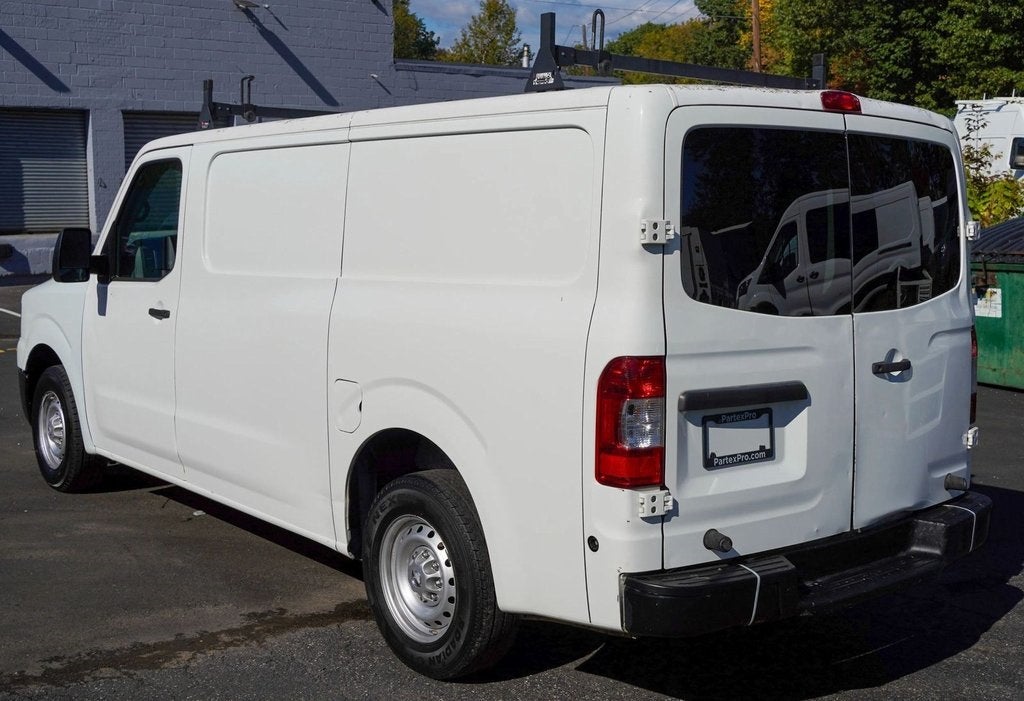 2017 Nissan NV2500 HD S Standard Roof