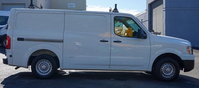 2017 Nissan NV2500 HD S Standard Roof