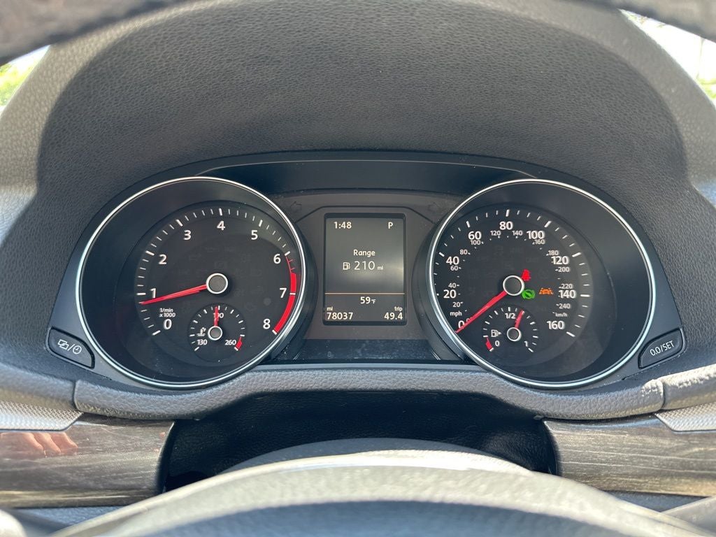 2017 Volkswagen Passat SEL Premium