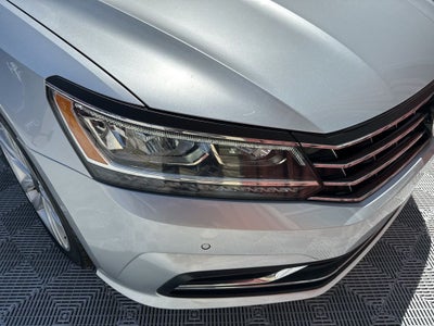 2017 Volkswagen Passat SEL Premium