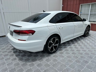 2021 Volkswagen Passat 2.0T R-Line