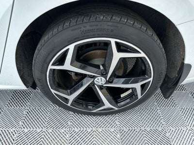 2021 Volkswagen Passat 2.0T R-Line