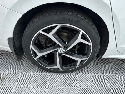 2021 Volkswagen Passat 2.0T R-Line