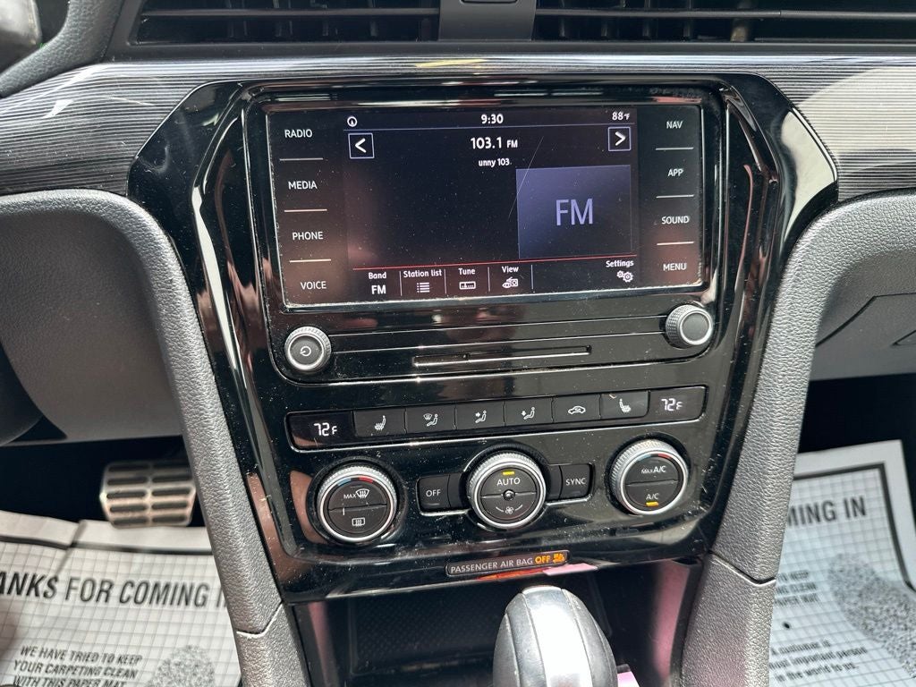 2021 Volkswagen Passat 2.0T R-Line