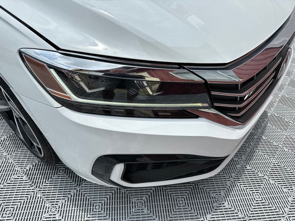 2021 Volkswagen Passat 2.0T R-Line