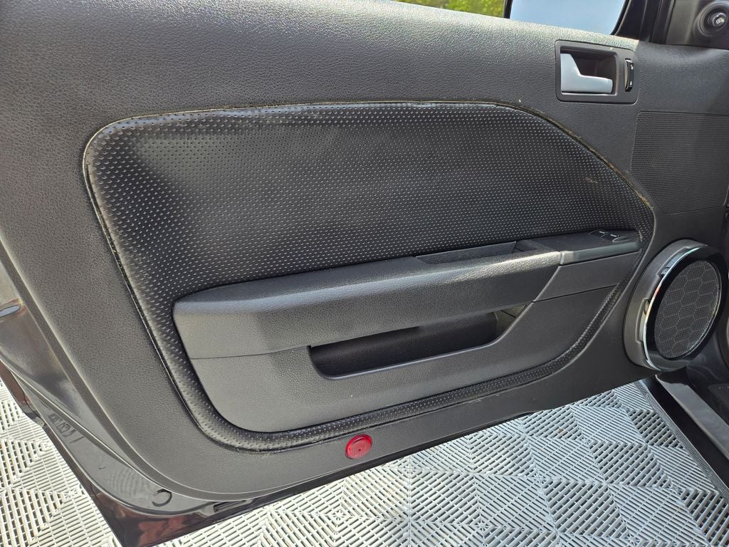 2007 Ford Mustang Base