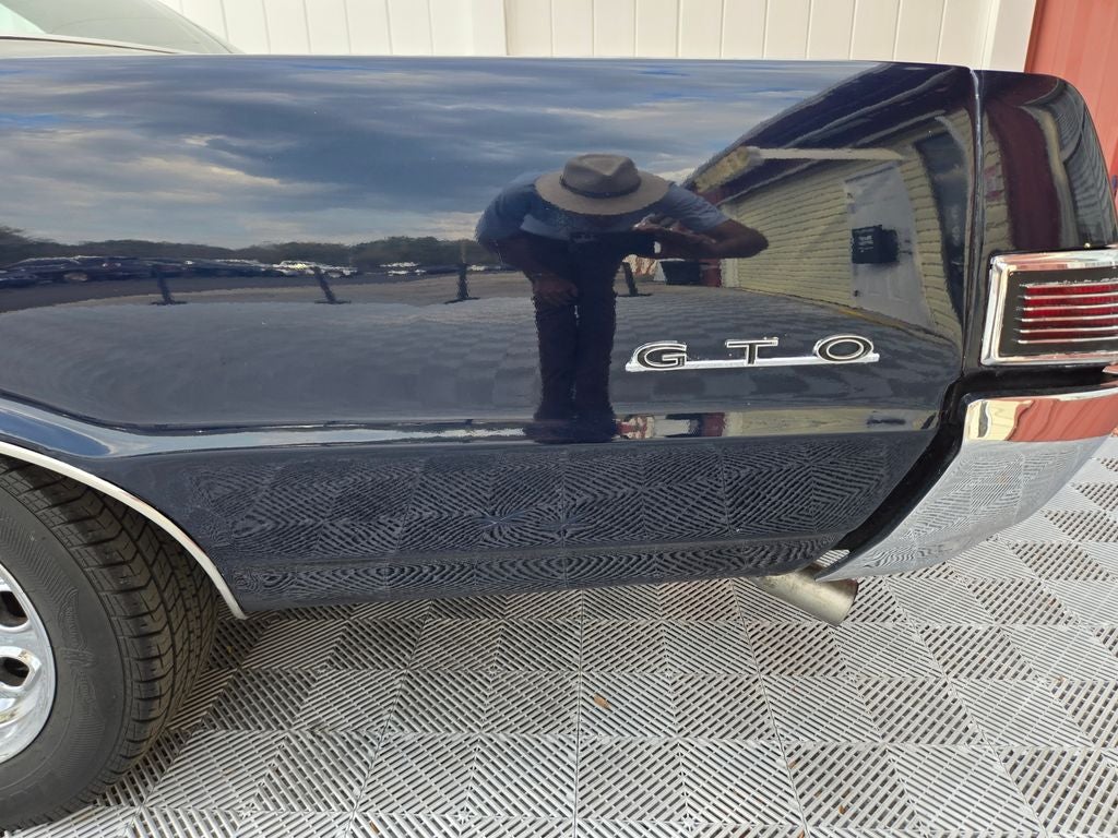 1965 Pontiac GTO Base