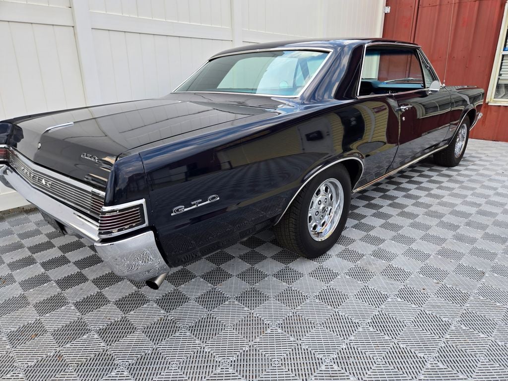 1965 Pontiac GTO Base