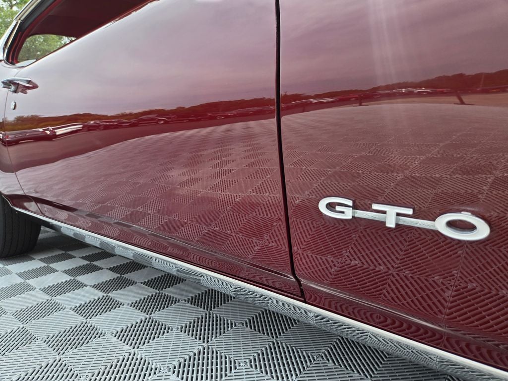 1969 Pontiac GTO Base