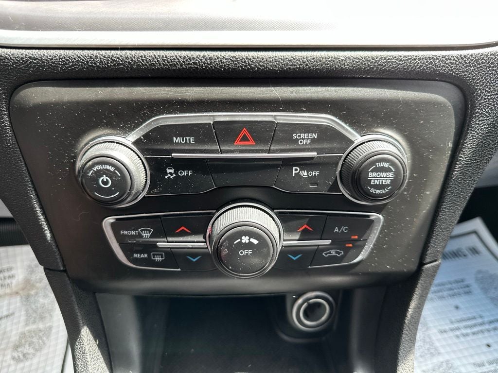 2022 Dodge Charger SXT