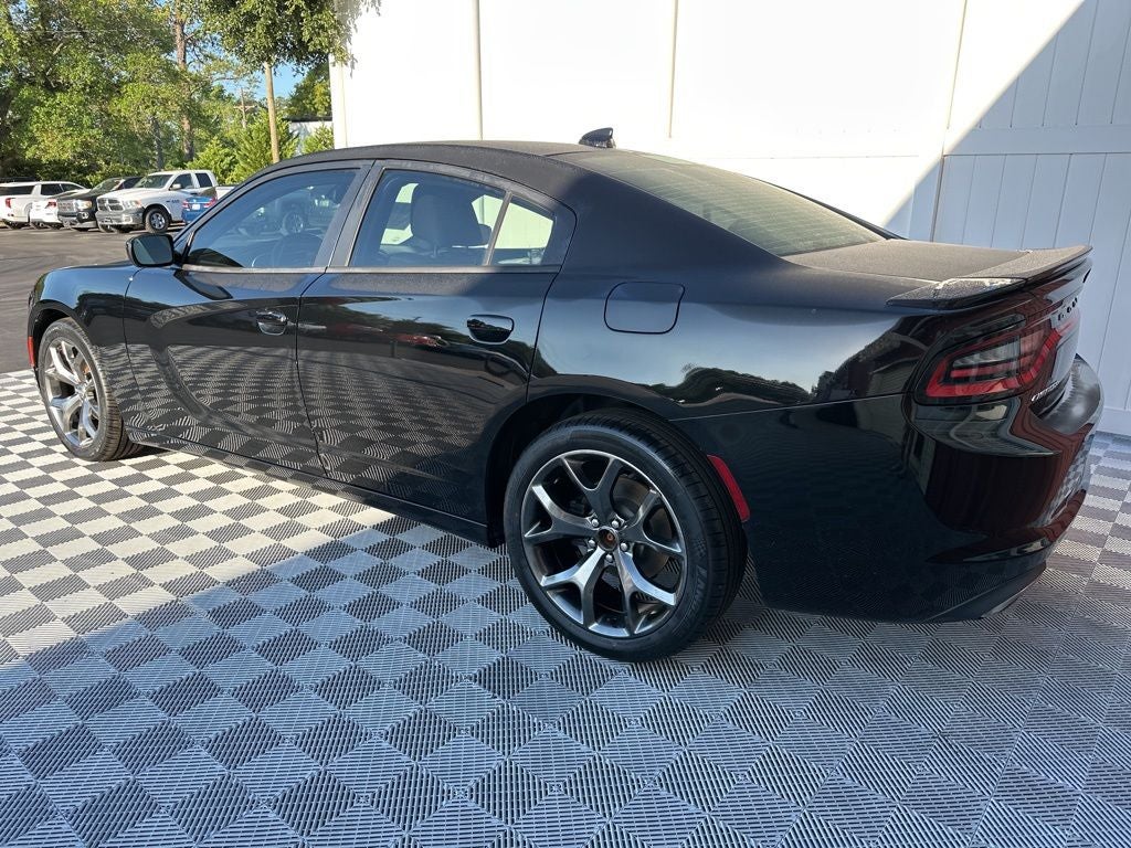 2016 Dodge Charger SXT