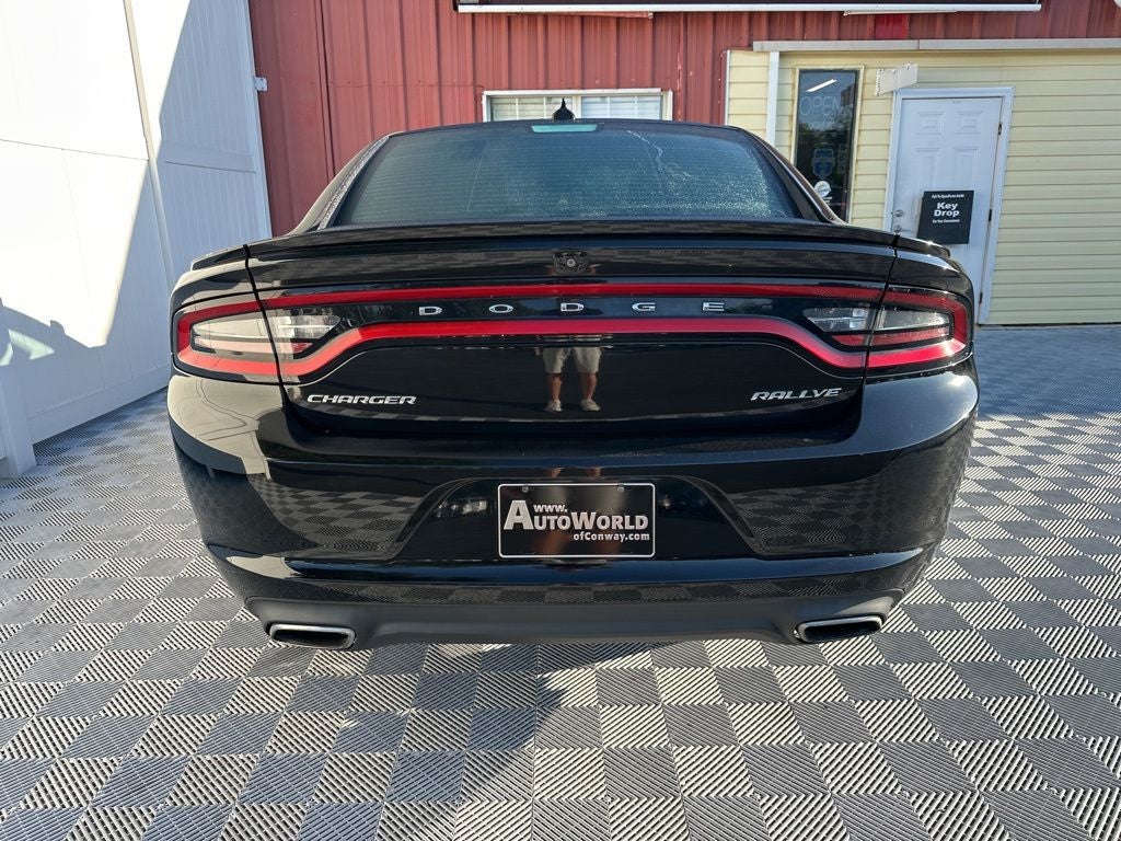 2016 Dodge Charger SXT