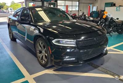 2016 Dodge Charger SXT