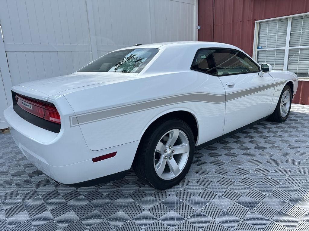 2012 Dodge Challenger SXT
