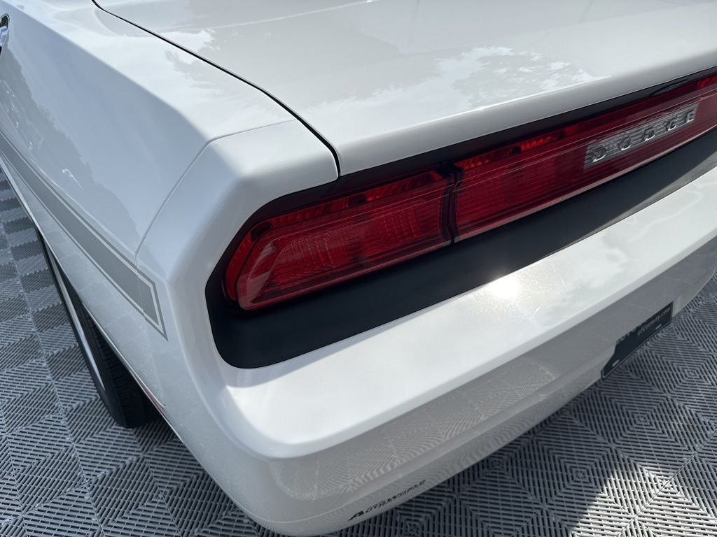 2012 Dodge Challenger SXT