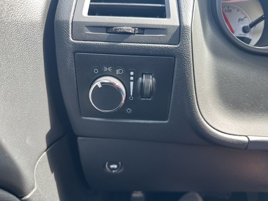 2012 Dodge Challenger SXT