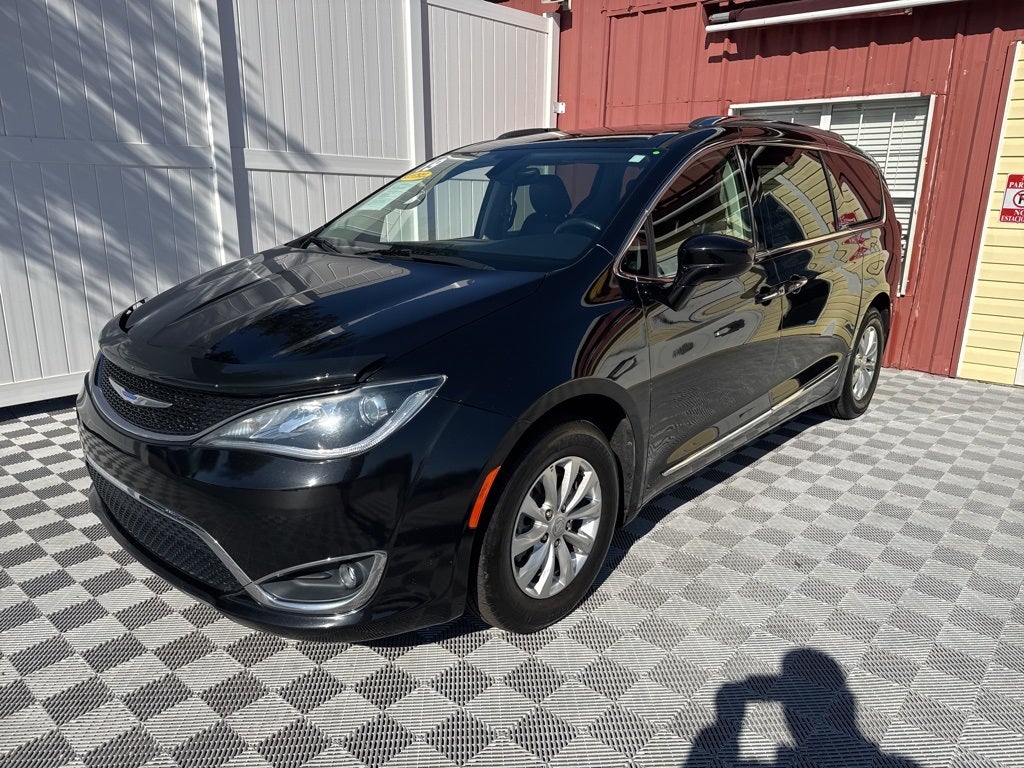 2019 Chrysler Pacifica Touring L