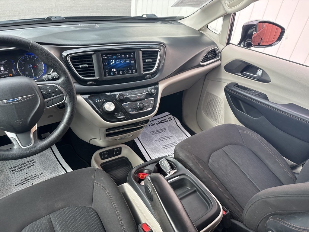 2020 Chrysler Pacifica Touring