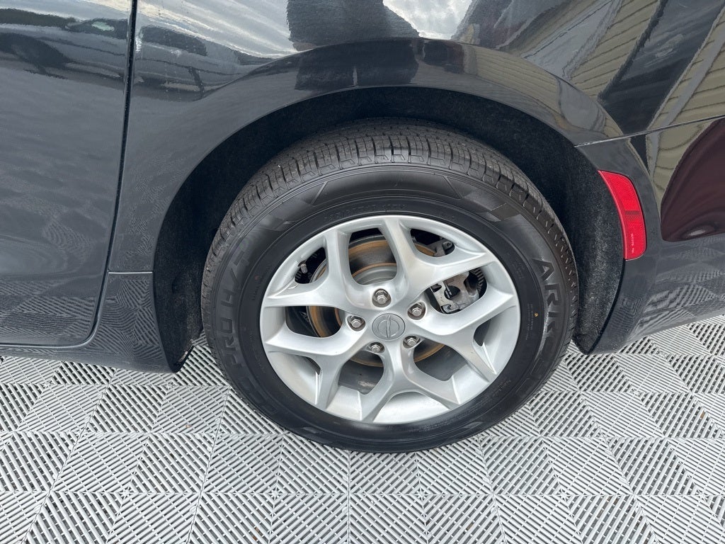 2020 Chrysler Pacifica Touring