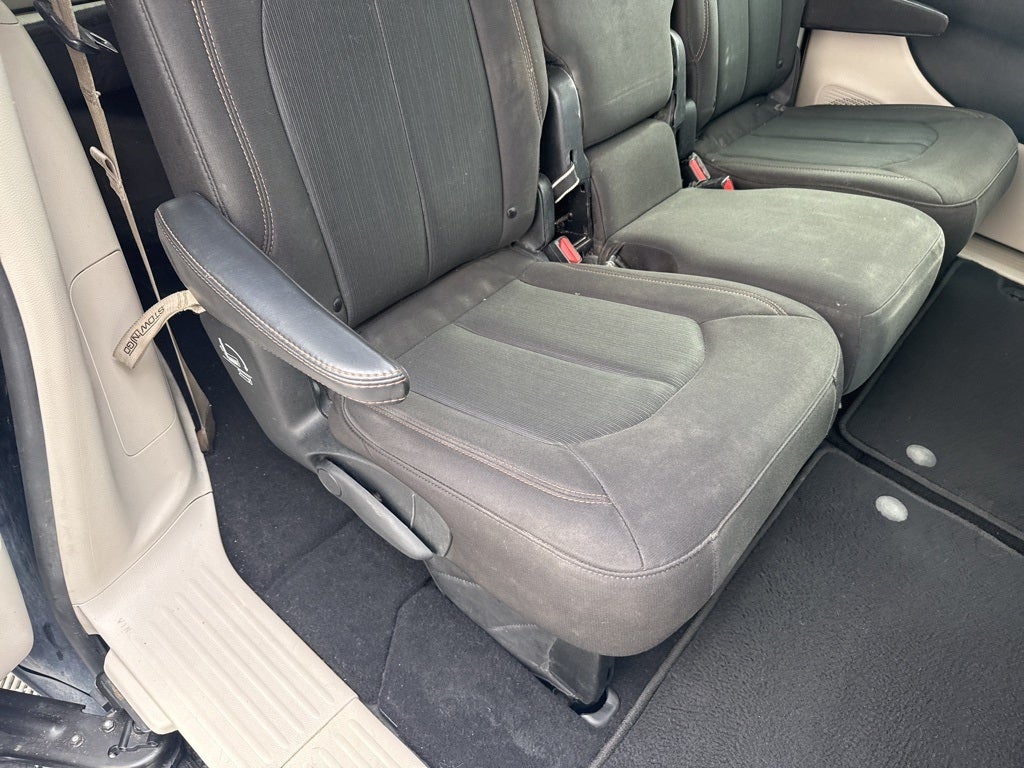 2020 Chrysler Pacifica Touring