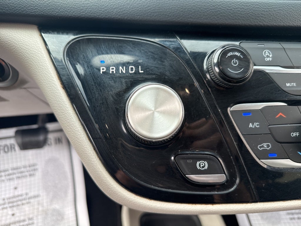 2020 Chrysler Pacifica Touring