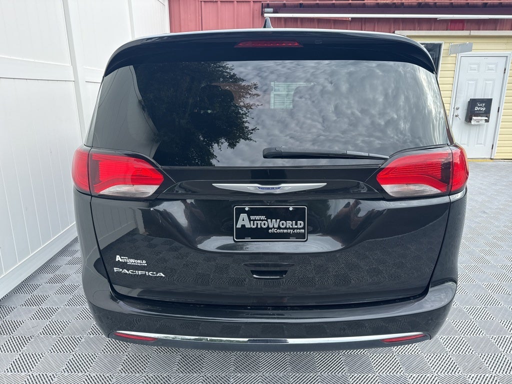 2020 Chrysler Pacifica Touring