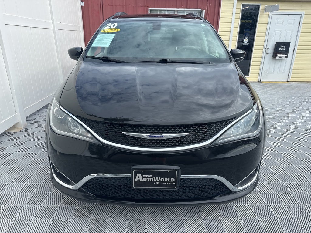 2020 Chrysler Pacifica Touring