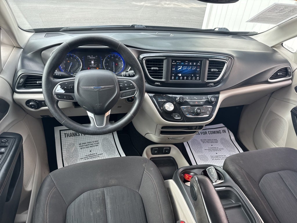 2020 Chrysler Pacifica Touring
