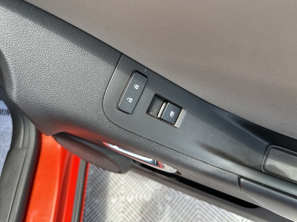 2012 Chevrolet Camaro 1LS