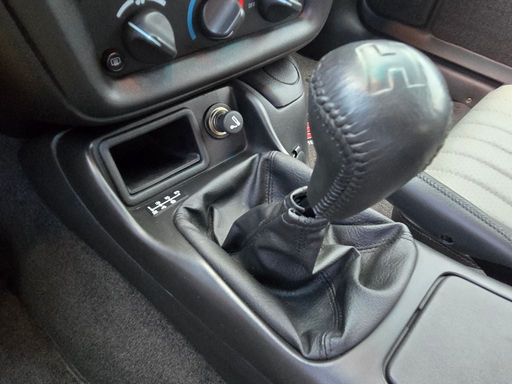 2002 Chevrolet Camaro SS 35th Anniversary
