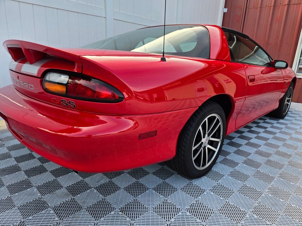 2002 Chevrolet Camaro SS 35th Anniversary