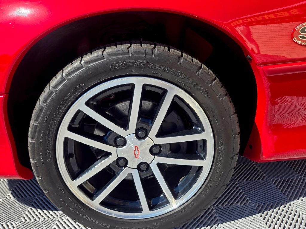 2002 Chevrolet Camaro SS 35th Anniversary