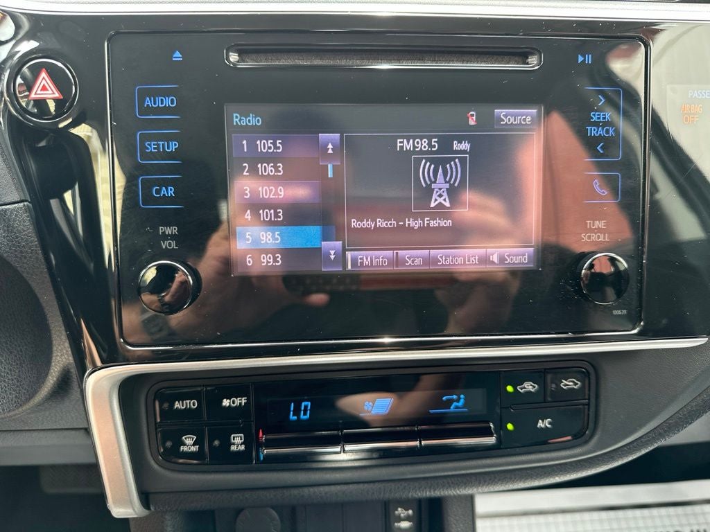 2018 Toyota Corolla LE