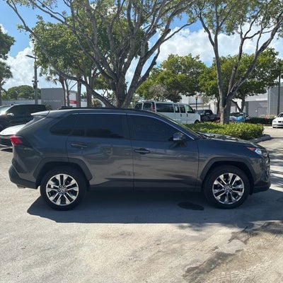 2021 Toyota RAV4 XLE Premium