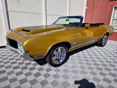 1970 Oldsmobile Cutlass Convertible