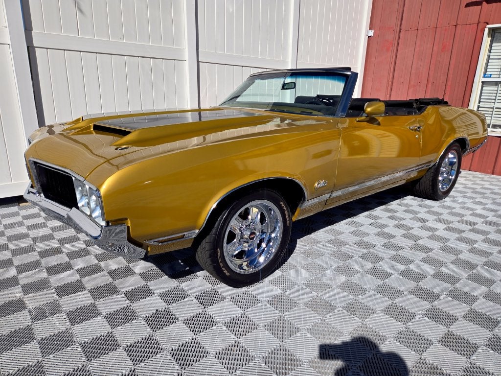 1970 Oldsmobile Cutlass Convertible