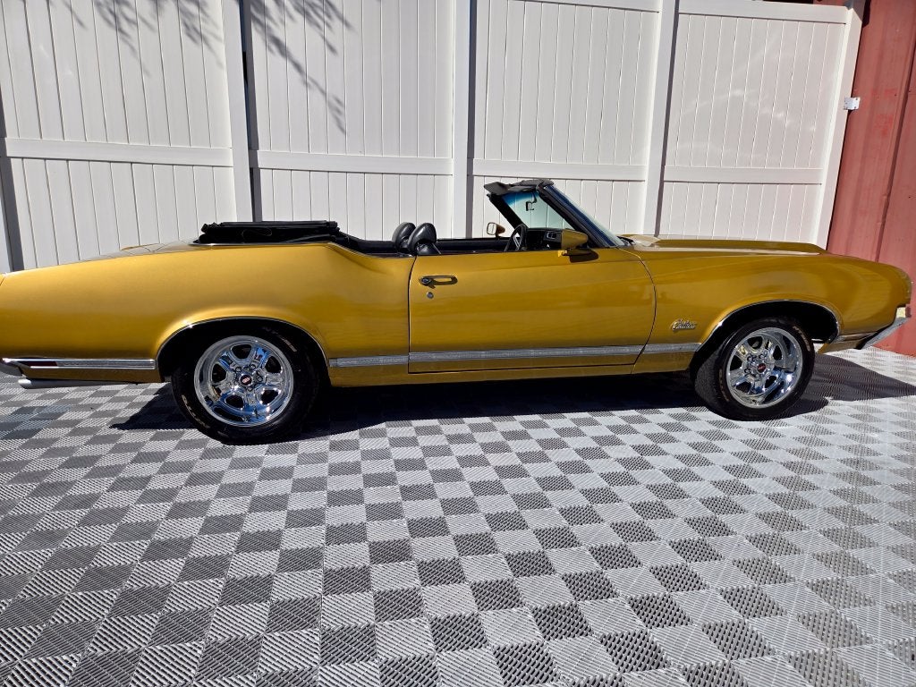 1970 Oldsmobile Cutlass Convertible