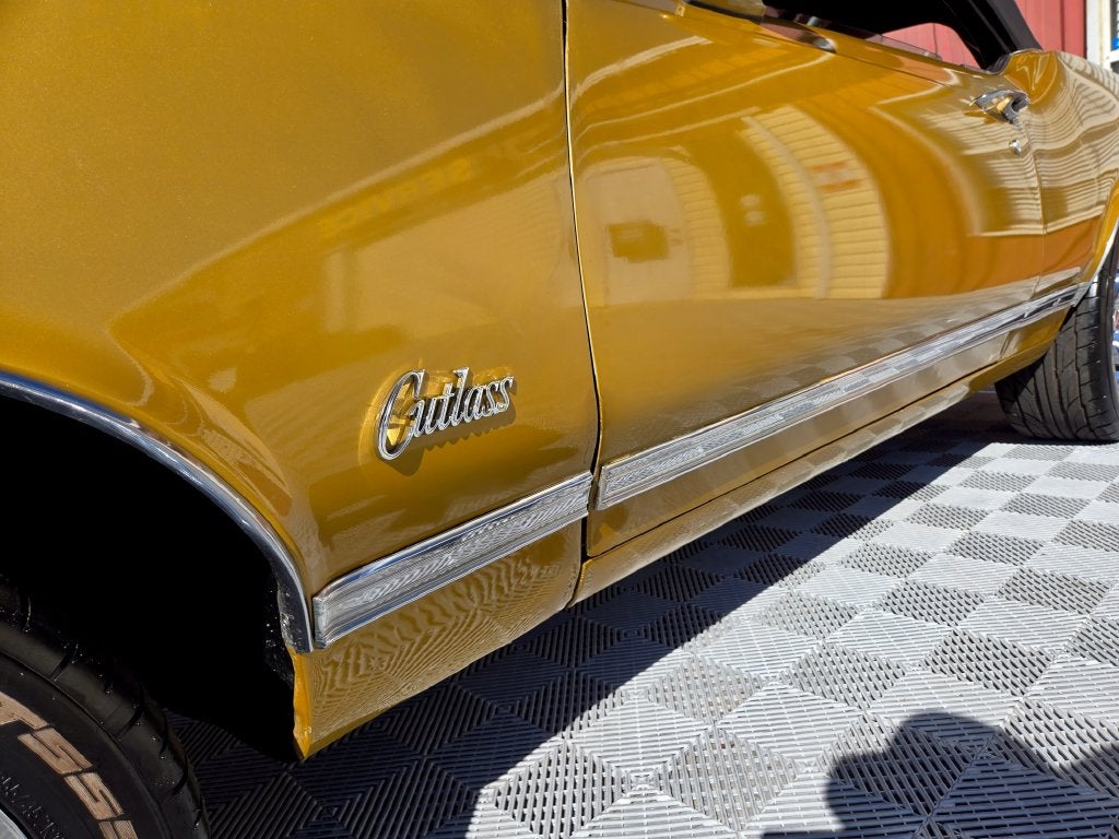 1970 Oldsmobile Cutlass Convertible