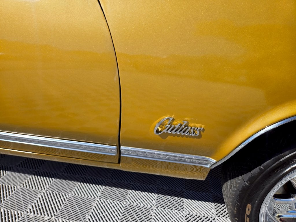 1970 Oldsmobile Cutlass Convertible