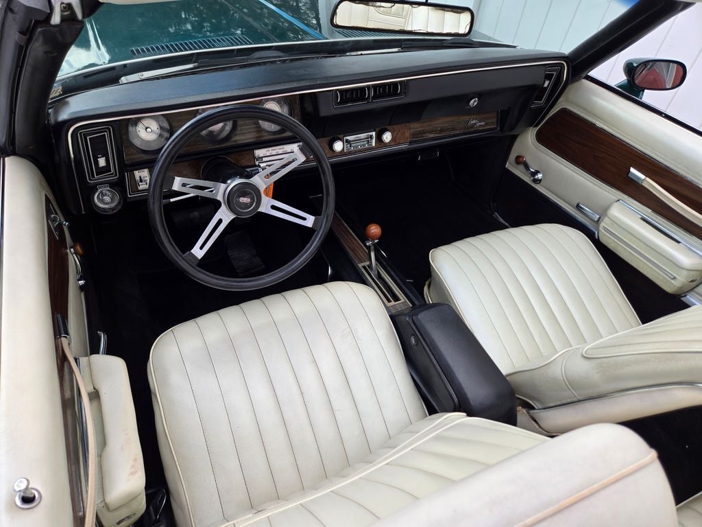 1971 Oldsmobile Cutlass Convertible